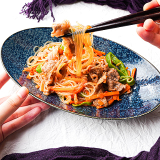 これ1品でお腹いっぱい！プルコギ風春雨