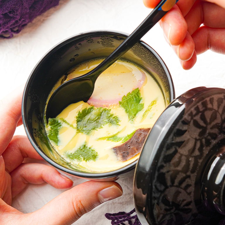 低カロリーで美味しい！具だくさん茶碗蒸し